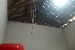 Seorang pelajar di Desa Monggas ditemukan gantung diri