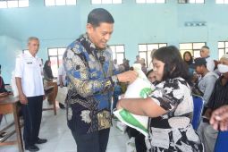 Sebanyak 30.145 warga Kota Kediri terima bantuan pangan beras