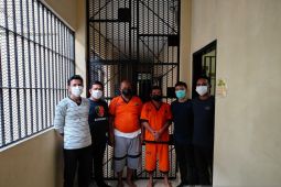 Ditreskrimsus Polda Babel resmi tahan dua tersangka kasus korupsi APBDes Simpang Rimba