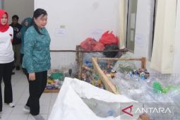 Bangka Belitung  adopsi Bank Sampah Bangka Selatan atasi limbah plastik