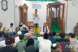 Perayaan Maulid Nabi Muhammad di Masjid Alqurbah berlangsung khidmat
