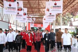 Jokowi hingga Mahfud MD hadiri Rakernas IV PDIP