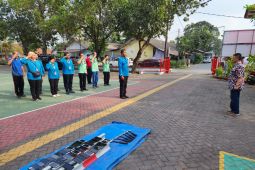 Kanwil Kemenkumham Jatim musnahkan ponsel hasil inspeksi LP