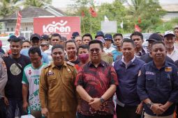 Pemkab Kukar bantu mesin ke nelayan demi tingkatkan  produksi ikan