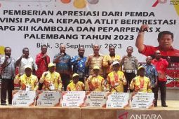 Pemprov Papua beri penghargaan empat atlet Biak Peparpenas 2023