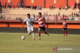 Madura United bungkam tuan rumah PSM 2-0