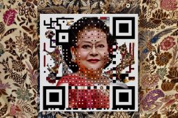 "Mr D" luncurkan QR ART peringati "Hari Batik Nasional"