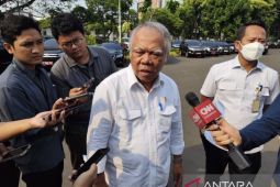 Presiden Jokowi letakkan batu pertama bandara VVIP IKN pada 1 November