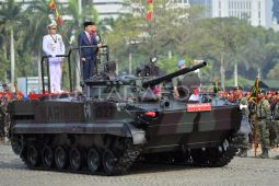 Upacara HUT ke-78 TNI