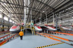 Bey minta Karawang segera integrasikan kereta Whoosh tingkatkan perekonomian