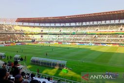 Liga 1: Dua gol Bruno bawa Persebaya ungguli Persib di babak pertama