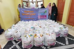 KS2 Tabalong salurkan santunan dari PT SIS