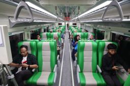 Kereta pengumpan Padalarang-Bandung angkut 5.473 penumpang dalam sepekan