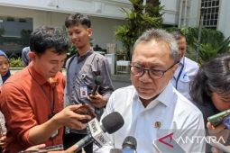Zulkifli Hasan akui bicara politik dengan Jokowi jelang pendaftaran capres