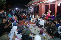 Ganjar Pranowo tepati janji ke warga desa terpencil di Tasikmalaya