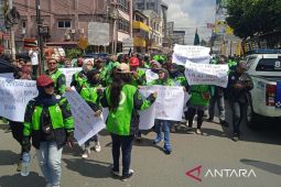 Dishub Kaltim mediasikan aplikator dan mitra pengemudi soal tarif ojol