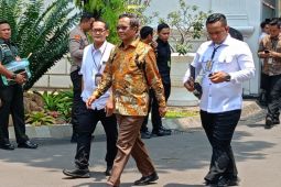 Mahfud Md: Tidak usah ramal putusan MK soal batas usia capres/cawapres