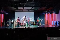 Grup musik G-Pluck mainkan deretan hit rekues fans The Beatles