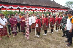 Bupati Gede Dana melepas Peserta Napak Tilas perjuangan I Gusti Ngurah Rai Rangkaian HUT ke-78 RI