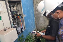 Tingkatkan keandalan layanan, PLN rutin lakukan pemeliharaan kWh meter pelanggan