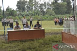 AKBP Hary Adrianto monitor tiga lokasi simulasi Sispamkota jelang Pemilu 2024 di Humbahas