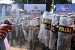 Polres Purwakarta simulasikan sistem pengamanan kota jelang pemilu 2024