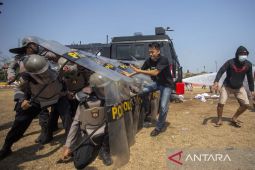 Simulasi pengamanan Pilkada di Indramayu