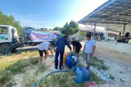 Honda Babel Kembali Salurkan Air Bersih ke Masyarakat
