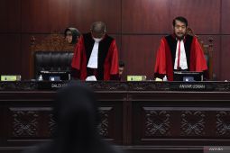 Saldi Isra akui hal aneh luar biasa terkait putusan MK