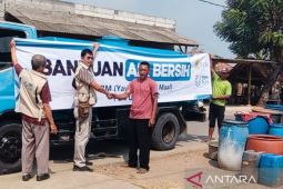 PLN UP3 Bekasi gelar aksi sosial peringati Hari Listrik Nasional ke-78