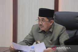 Bupati Tanjab Barat rapat koordinasi bahas penanggulangan krisis air