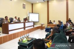 Gubernur Gorontalo mediasi ganti untung lahan tambang Pohuwato