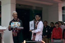 Pasangan Ganjar-Mahfud tampilkan"QR Code" berisi visi, misi, dan program kerja