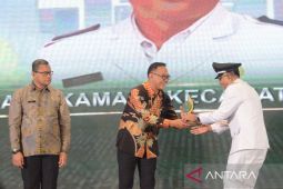 Pemkab Bogor berikan penghargaan kepada 101 wajib pajak