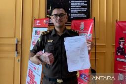 Kejari Bangka Selatan terima uang denda Rp50 juta