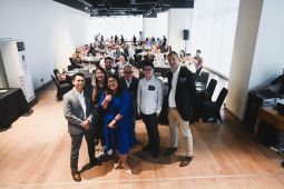 Dentsu perkuat kerja sama dengan Salesforce melalui kolaboratif perdana