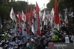 Pasangan Anies-Muhaimin tiba di gedung KPU RI