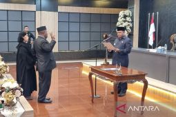 Bupati Manokwari tutup kekosongan jabatan staf ahli