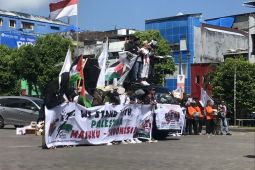 Ratusan pemuda Maluku gelar aksi solidaritas dan doa bersama untuk Palestina