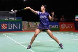 Ester makin dekat pertahankan gelar juara tunggal putri IIC