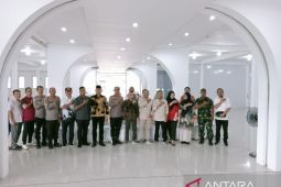 KPU Pangkalpinang tinjau Gudang Penyimpanan Logistik