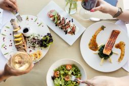 Hindari masalah akibat obsesi makan sehat dengan rencana diet seimbang