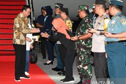 Presiden Jokowi tiba di Jawa Timur hadiri peringatan Hari Santri 2023