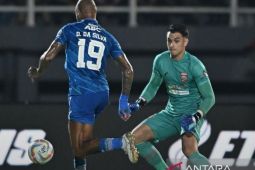 Borneo VS Persib imbang 1-1