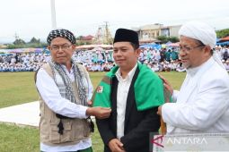 Putra Mahkota Alam dinobatkan sebagai Sahabat Santri di Palas