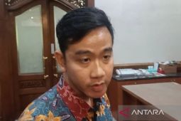 Gibran kembali berkantor setelah pengumuman bacapres Prabowo Subianto
