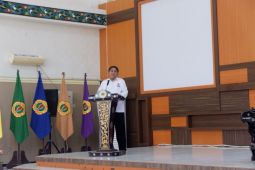 Mengajak mahasiswa mengenali 'pinjol' lebih dalam