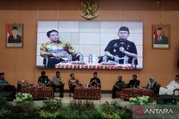 Pemkab Bekasi kumpulkan LSM dan Ormas dialog ciptakan pemilu damai