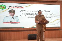Wali Kota Medan lepas duta  senam ke AS dan mahasiswa ke Gwangju