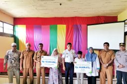 Perangkat desa di Pidie terima manfaat BPJAMSOSTEK